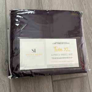 Twin XL Size Bed Sheets - Brand new, still in the package!